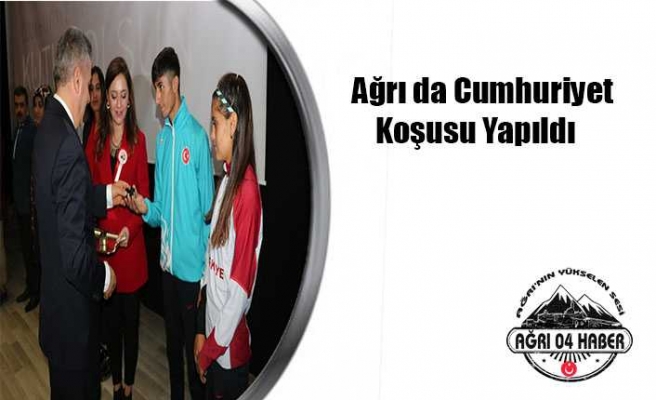 Ağrılılar Cumhuriyet İçin Koştu