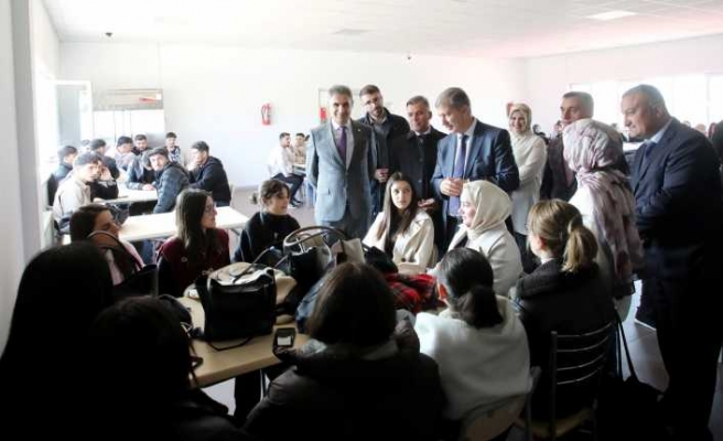 Rektör Gülçin'in A.İ.Ç.Ü de verimliliği arttırma çalışmaları aralıksız devam ediyor