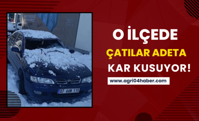 O İlçede Çatılar Adeta Kar Kusuyor!