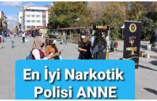 Ağrı da En İyi Narkotik Polisi Anne