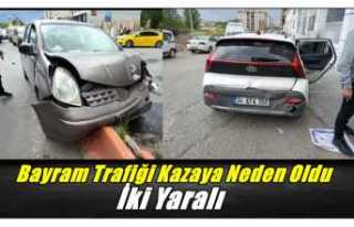 Ağrı'da Bayram Trafiği Kazaya Neden Oldu