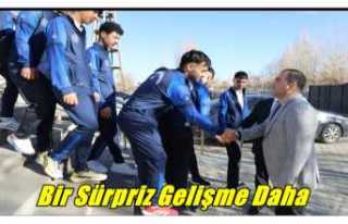 Ağrı'da Güzel Şeyler de Olmuyor Değil